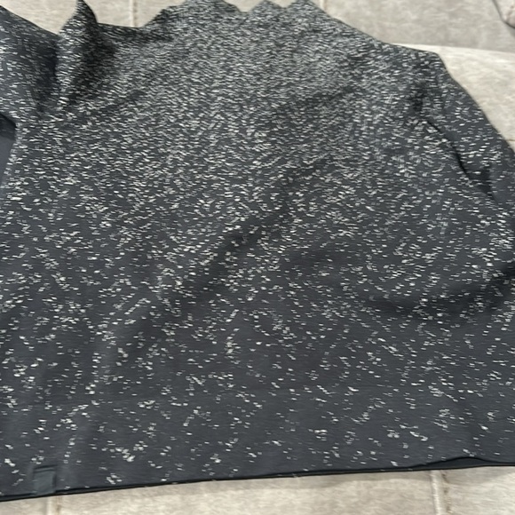 Lululemon Rest Less Cropped 1/2 Zip Herringbone Fade Black / White Size 2 crop - Picture 7 of 7